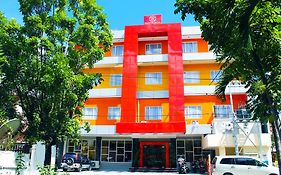 Maleosan Inn Manado Hotel